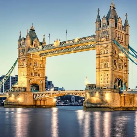 Appartamento Cozy Flat In London! Esterno foto